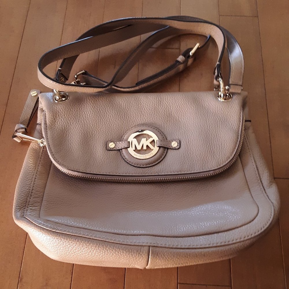 MICHAEL KORS WOMENS HOBO PEBBLED